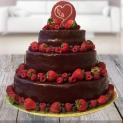 361683Choco_Strawberry_Cake