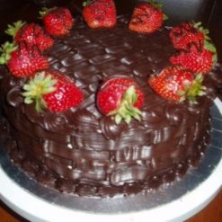 3788876834Strawberry_Chocolate_truffle_cake