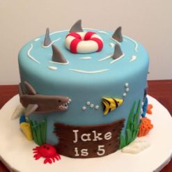 444491Shark_Theme_Designer_Cake