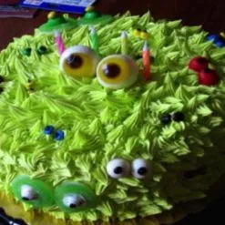 5387207786kids_based_alien_theme_cake_copy