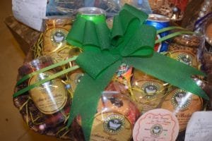 603205sparkling_basket