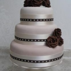 808095Three_Tier_Brown_Roses_Designer_Cake