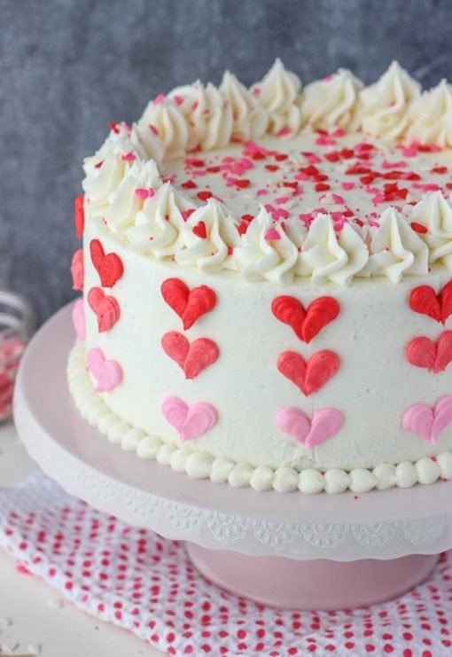 Little Heart Beautiful Cake - Charming cake with heart decorations, perfect for celebrating special moments