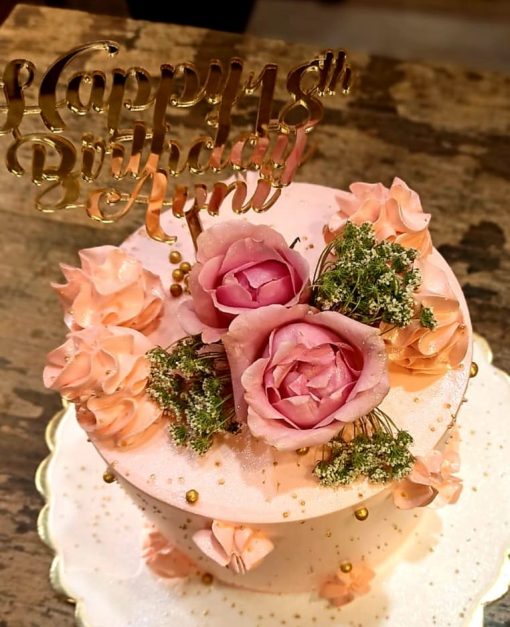 Cute Floral Theme Mother's Day Special Cake - Cake adorned with charming floral decorations - AvonBakers