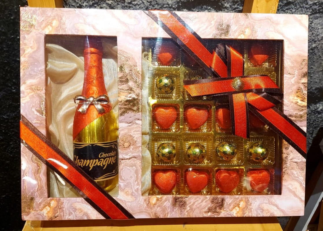 Assorted Luxurious Homemade Chocolate Box - Handcrafted Bliss | Order Now