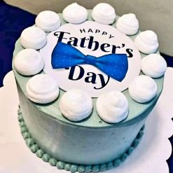 Adorable Father’s Day Special Cake with personalized design and heartfelt message