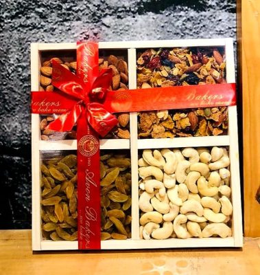 dry fruits gift hamper