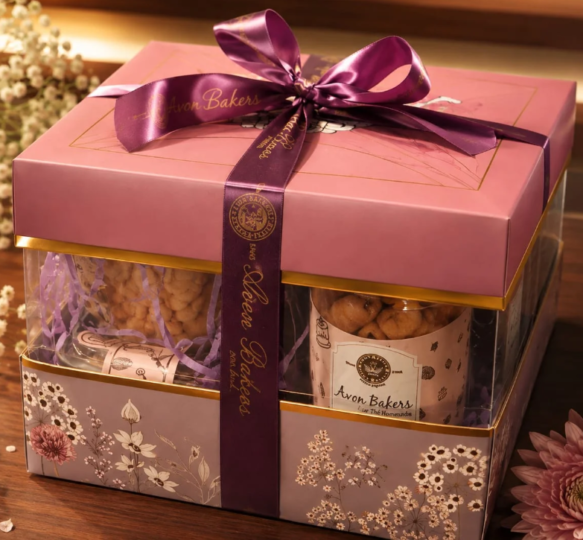 Corporate Diwali gift hampers for employees by Avon Bakers